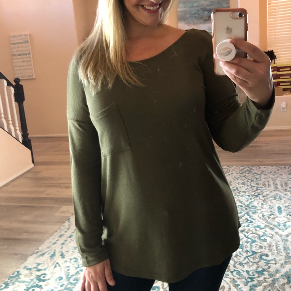 ❗️Last 1! SMALL black fun back top - Picture 3 of 3